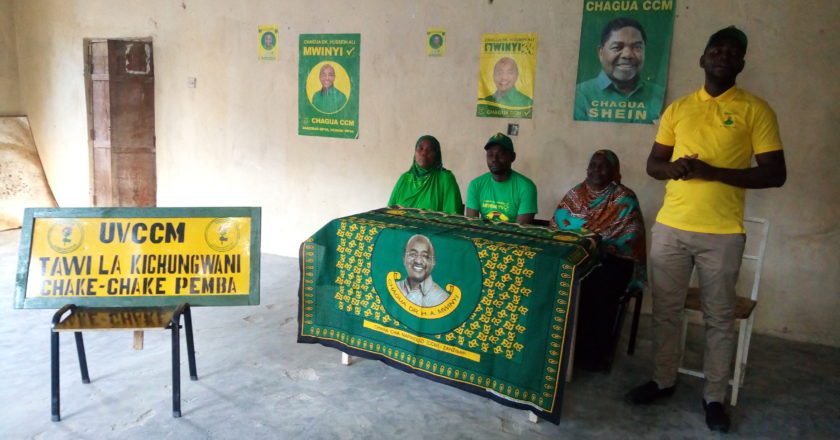 UVCCM wampongeza DK. Mwinyi.