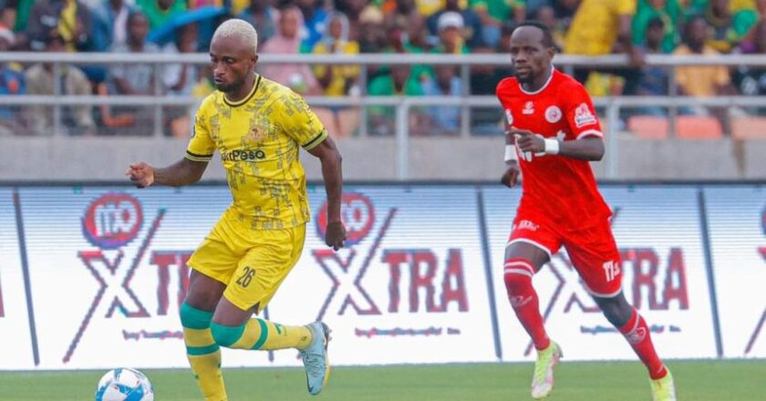 SIMBA SC YA KIMATAIFA YAPIGWA TANO NA YANGA SC LIGI KUU